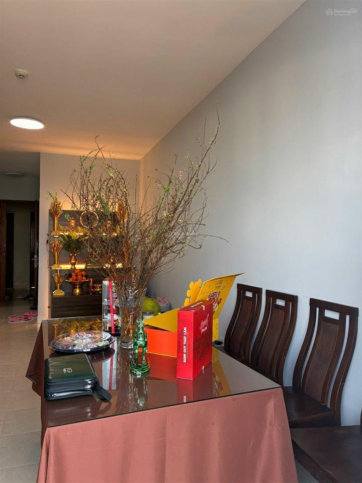 Bán gấp căn hộ conic đông nam a kdc conic 13b.căn góc 72m2 2phong 2wc nội thất.giá 2ty350