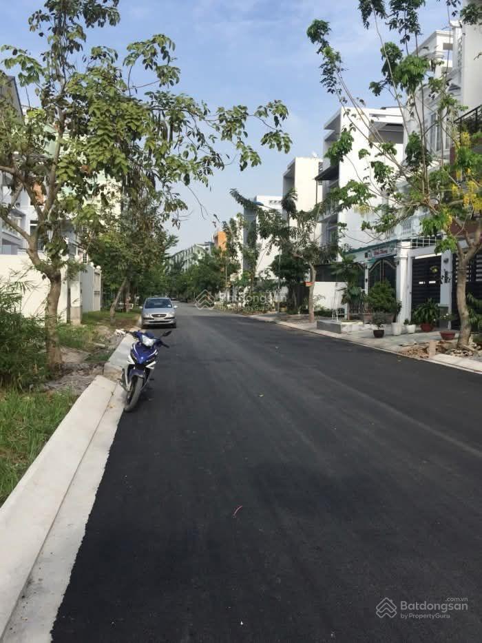 Bán gấp lô đất nhà phố kdc conic 13b mặt tiền nguyễn văn linh. dt 7x18m sổ hồng riêng giá 7,7 tỷ