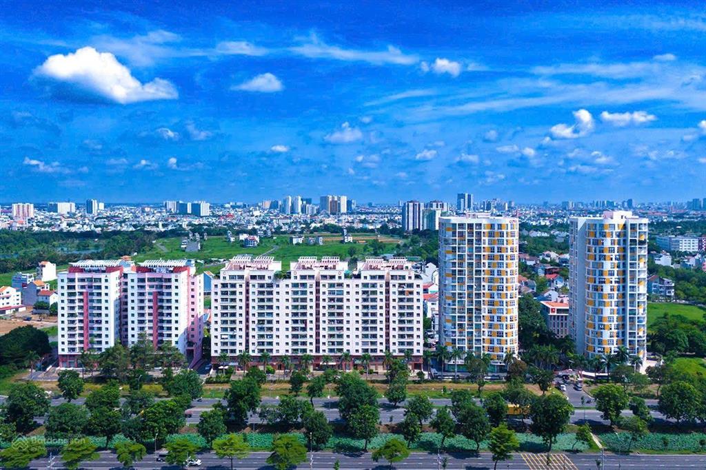 Bán gấp lô đất kdc conic 13b mặt tiền nguyễn văn linh. 6x18 sổ hồng. giá 6ty6