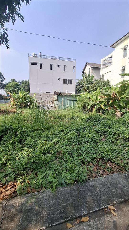 Bán gấp lô đat kdc 13c green life mặt tiền nguyễn văn linh.5x17 sổ hồng.giá 5ty