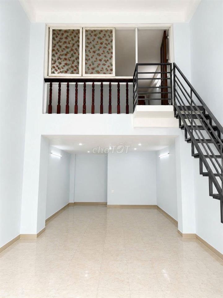 Mặt tiền 191 Lê Trọng Tấn