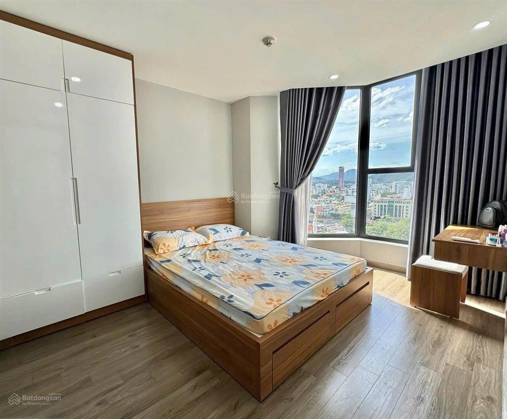Cho thuê căn hộ cao cấp hud building nha trang ngay biển  full nội thất cao cấp