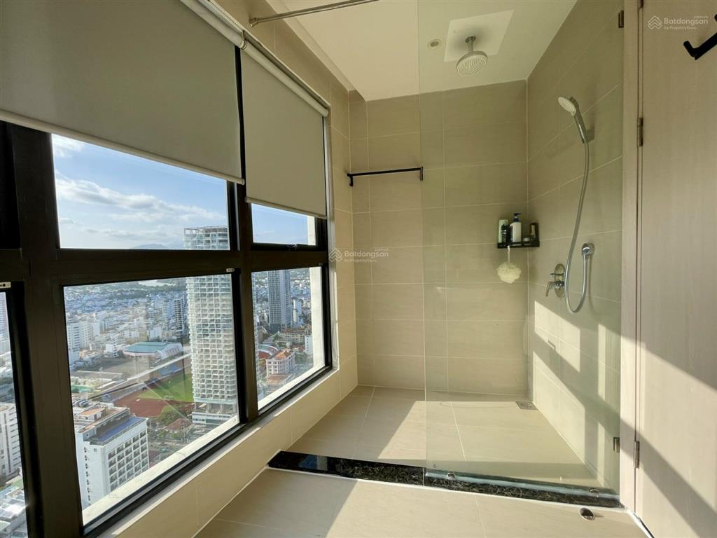 Sổ hồng lâu dài căn góc 2pn gold coast nha trang tòa nam tầng cao view biển