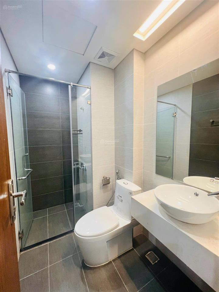 Cho thuê căn hộ 2pn cao cấp hud building nha trang ngay biển  full nội thất cao cấp