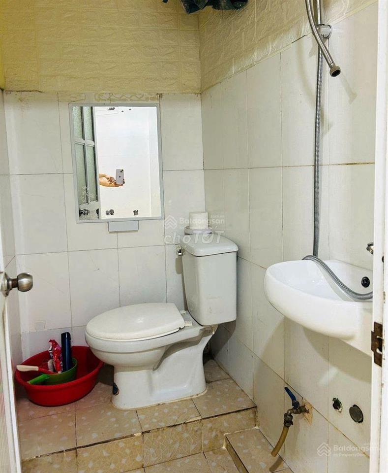 Chính chủ cho thuê nhà nguyên căn dt 40m2, ngõ 214 ngách 55  nguyễn xiển. thanh liệt. hn