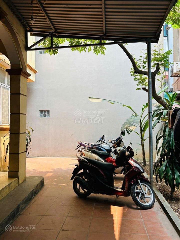 Chính chủ cho thuê nhà nguyên căn dt 40m2, ngõ 214 ngách 55  nguyễn xiển. thanh liệt. hn