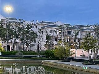Bán căn biệt thự chính diện quảng trường nhạc nước hoà bình khu cityland park hills hàng cực phẩm ạ