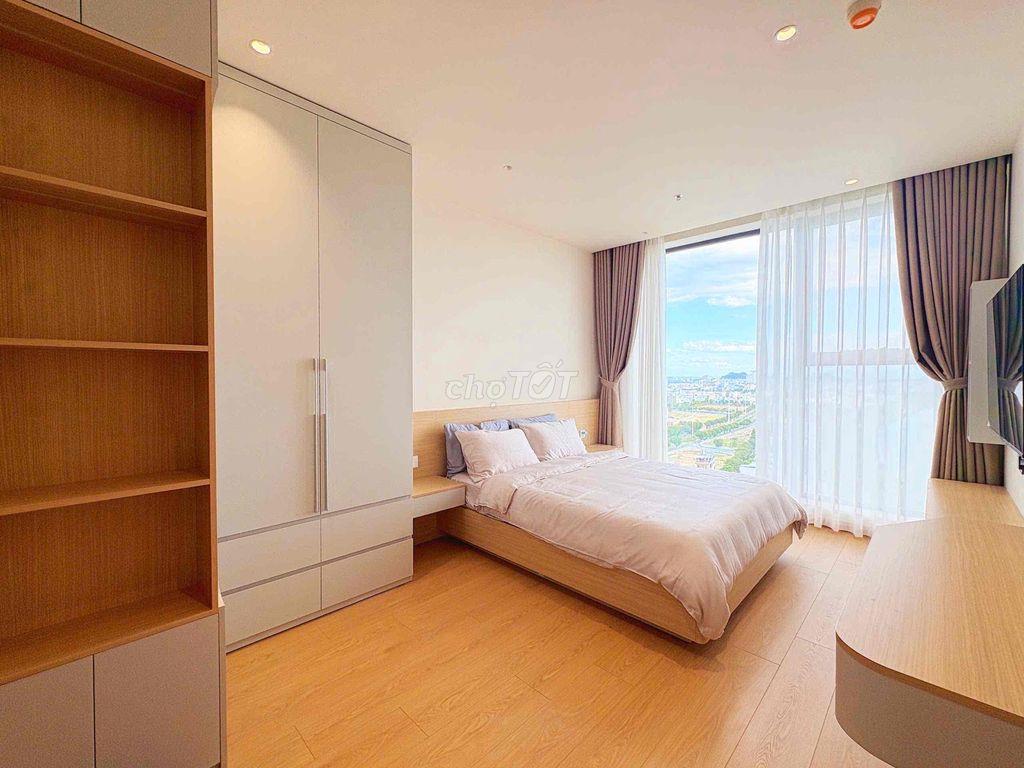 Cần cho thuê căn góc view sông 3pn panoma2