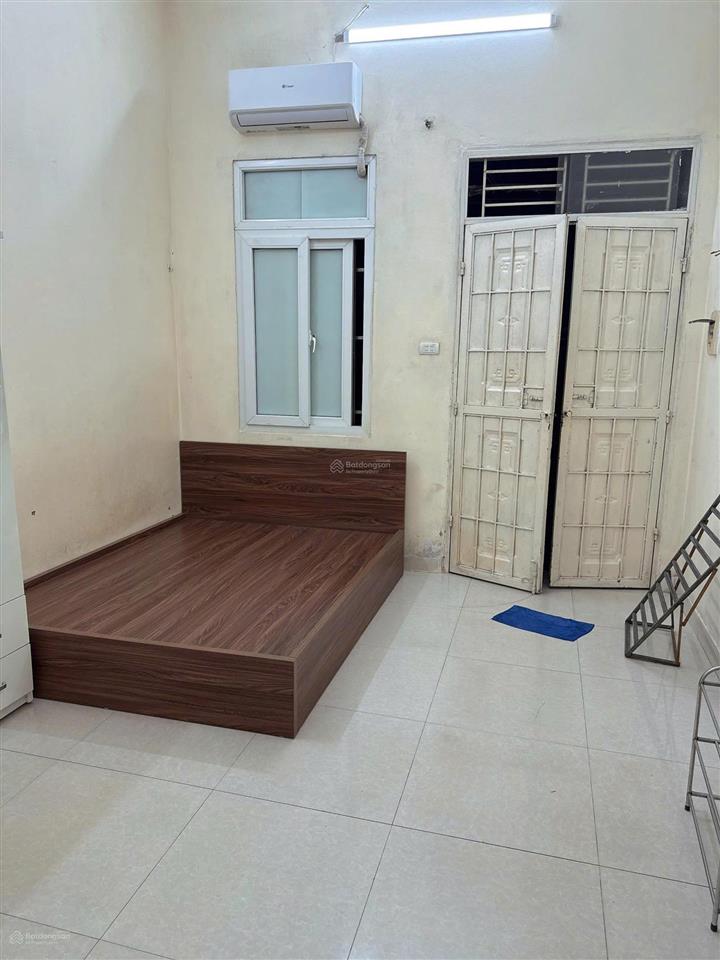 Cho thuê nhà cấp 4 ngõ trương định hoàng mai 25m2 đủ tiện nghi gần bách kinh xây, vào ở ngay