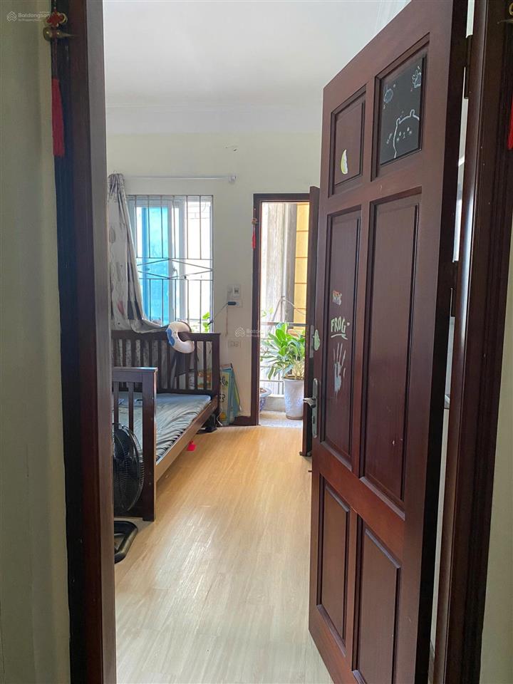 Cho thuê nhà riêng 3 tầng thúy lĩnh lĩnh nam hoàng mai 43m2, 3 ngủ, nhà thoáng, ngõ rộng