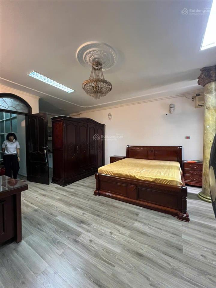 Cho thuê nhà tập thể gần phố lò đúc 43m² đủ đồ cơ bản, khép kín, phù hợp người độc thân ở ngay