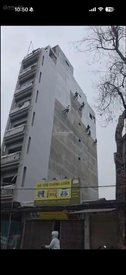 Bán tòa nhà mặt phố đê la thành 89,9m 1 hầm + 9 tầng nổi vị trí trung tâm hà nội