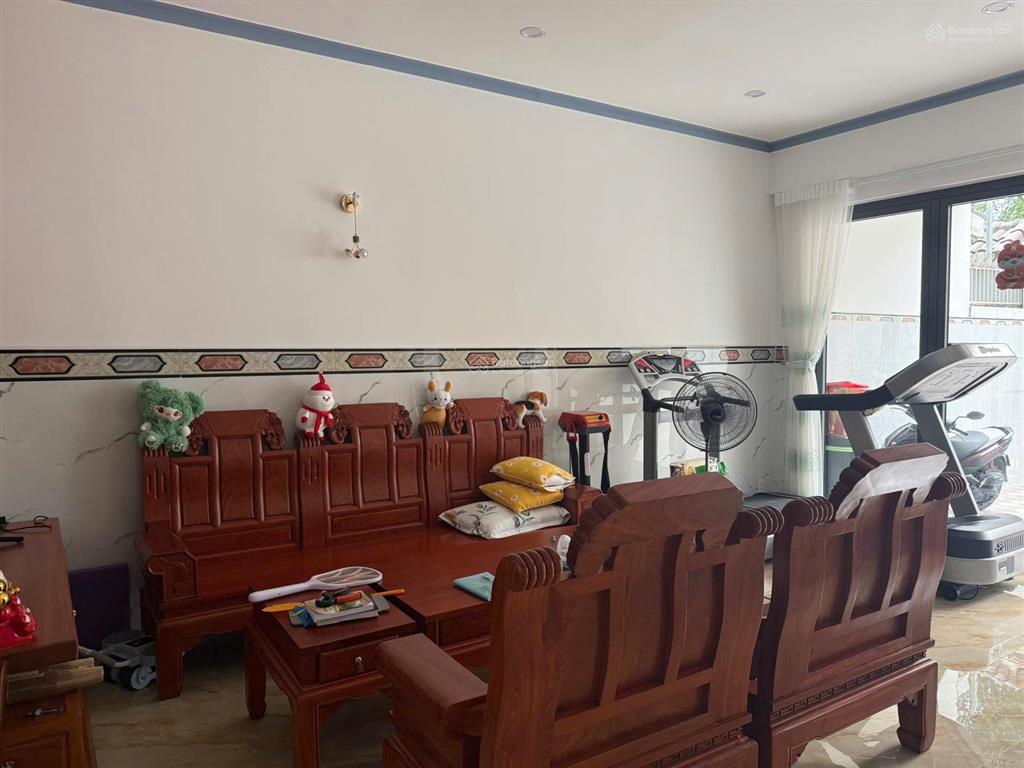 Chính chủ cần bán nhà 3 tầng đường 7,5m ngô huy diễn, khu đô thị sinh thái hòa xuân, đà nẵng