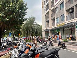 Bán gấp shophouse chân đế s1 căn góc 2 mặt đường to trung tâm zurich bevery s1 sẵn sổ giá 90tr/m2