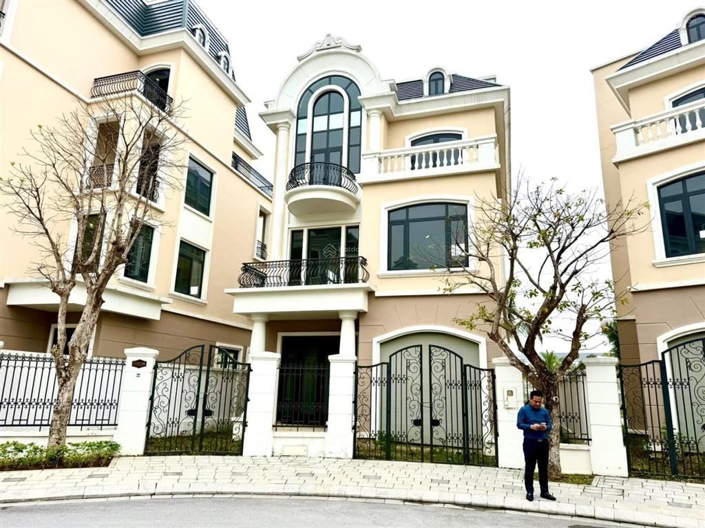 Biệt thự đơn lập ngọc trai nt233 diện tích nhỏ tổng giá hợp lý đảo ngọc trai vhocp2