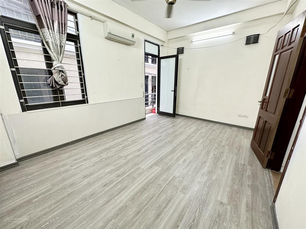 Cho thuê nhà riêng ngõ 401 xuân đỉnh