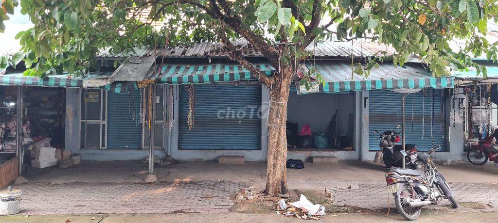 cho thuê ki ốt sau chợ Phú Thuận Q7