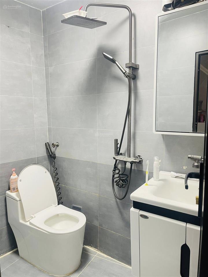5.78 tỷ 22m2 5 tầng 3 ngủ ngõ nông thoáng minh khai