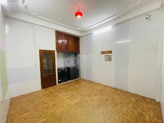 6.5 tỷ  32m2  6 tầng  5 phòng khép kín gốc đề  hoàng mai