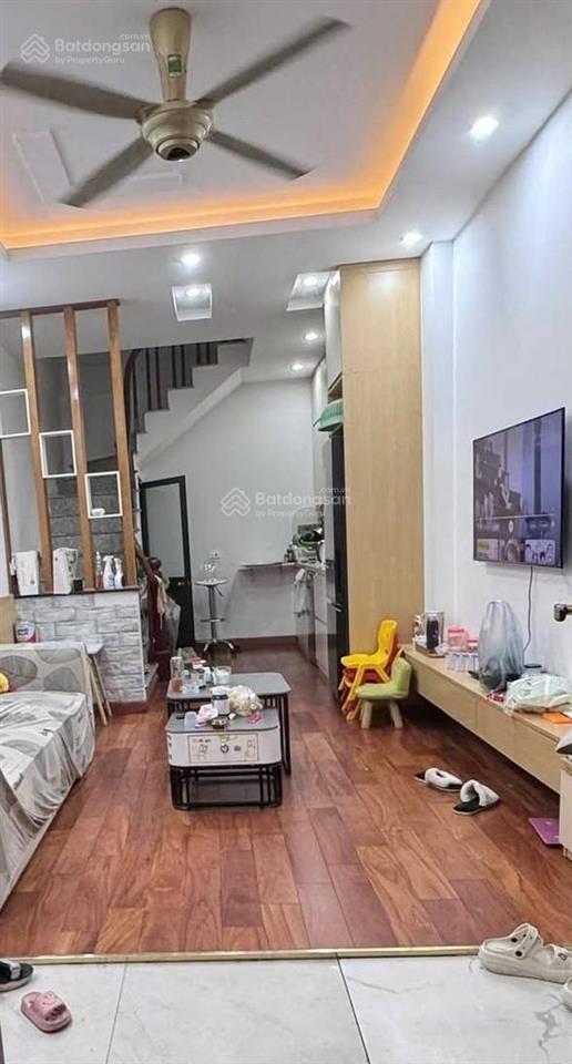 5,5 tỷ, 24,3m2, 5 tầng, 3 ngủ, bạch mai, thanh nhàn, hai bà trưng