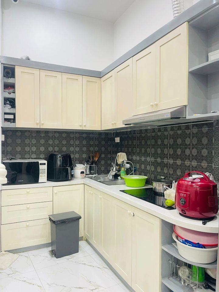 5.5 TỶ – 22M2 – 5 TẦNG – 3 NGỦ – NGÕ NÔNG THOÁNG – MINH KHAI – 0985.826.871