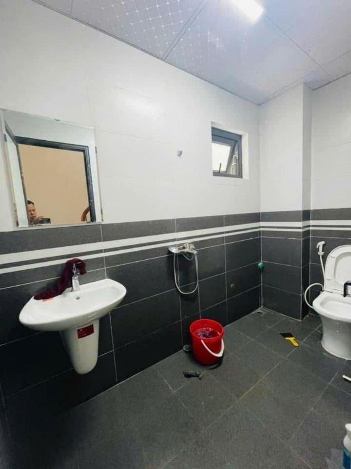 5 TỶ – 25M2 – 5 TẦNG LÔ GÓC – FULL NỘI THẤT – THANH NHÀN – HBT – 0985826871
