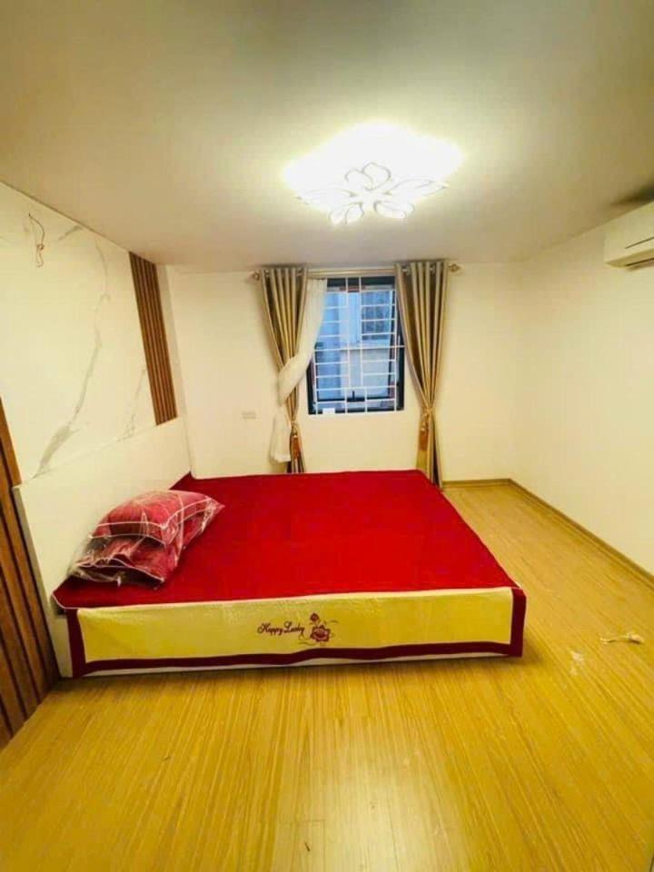 5 TỶ – 25M2 – 5 TẦNG LÔ GÓC – FULL NỘI THẤT – THANH NHÀN – HBT – 0985826871