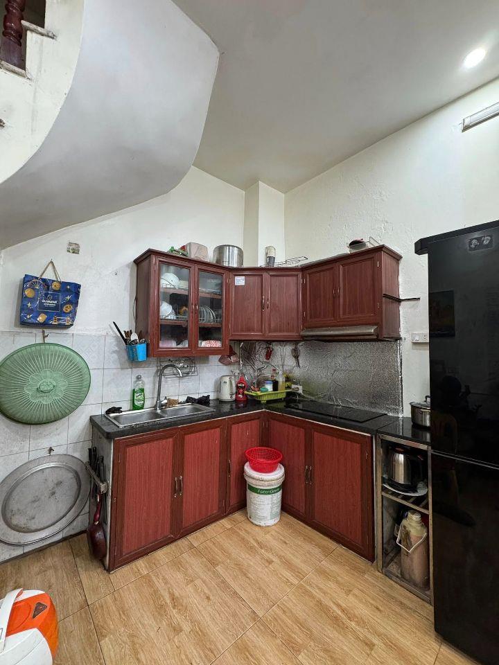 4.7  TỶ – 25M2 – 5 TẦNG – DÂN XÂY FULL ĐỒ – CÁCH PHỐ 100M – MINH KHAI – 0985.826.871 (ko QH)