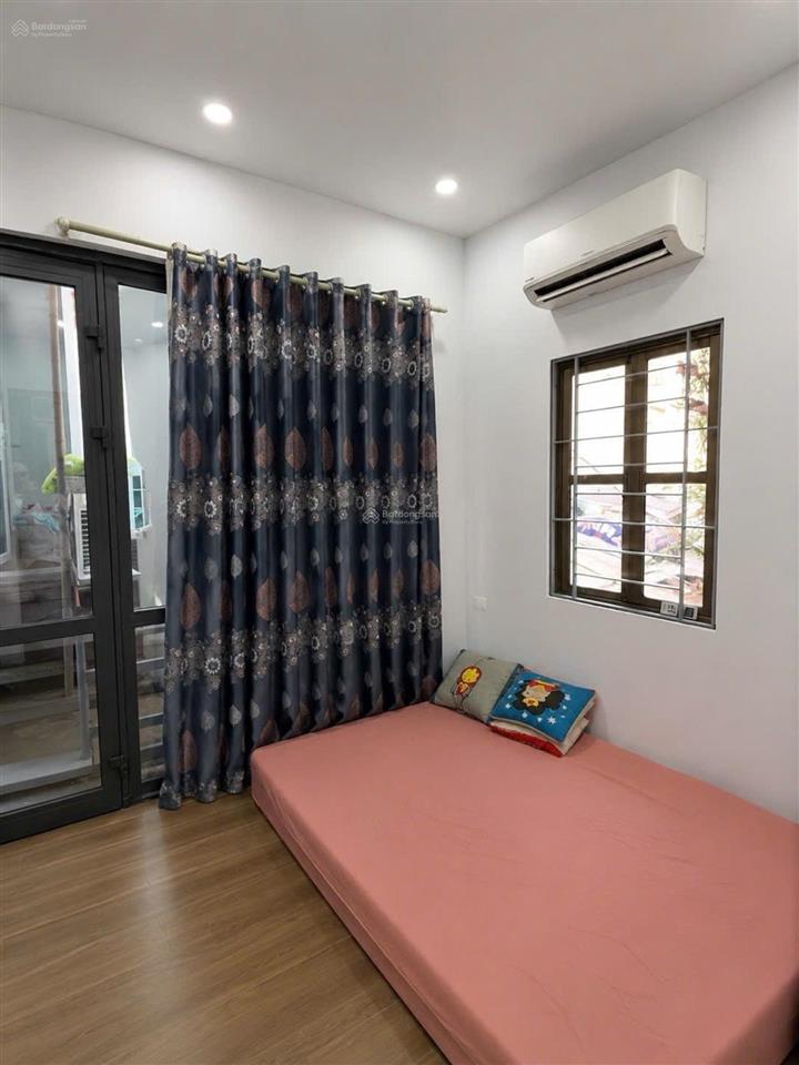 3,99 tỷ, 25m2, 3 ngủ, ngõ to đùng gần phố siêu thoáng, hòa bình 7, minh khai, hbt