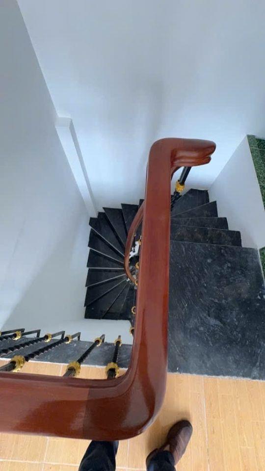 5.95 TỶ – 25M2 – 4 TẦNG – 4 NGỦ – CÁCH PHỐ 20M – BẠCH MAI THANH NHÀN – 0985.826.871 (ko QH)