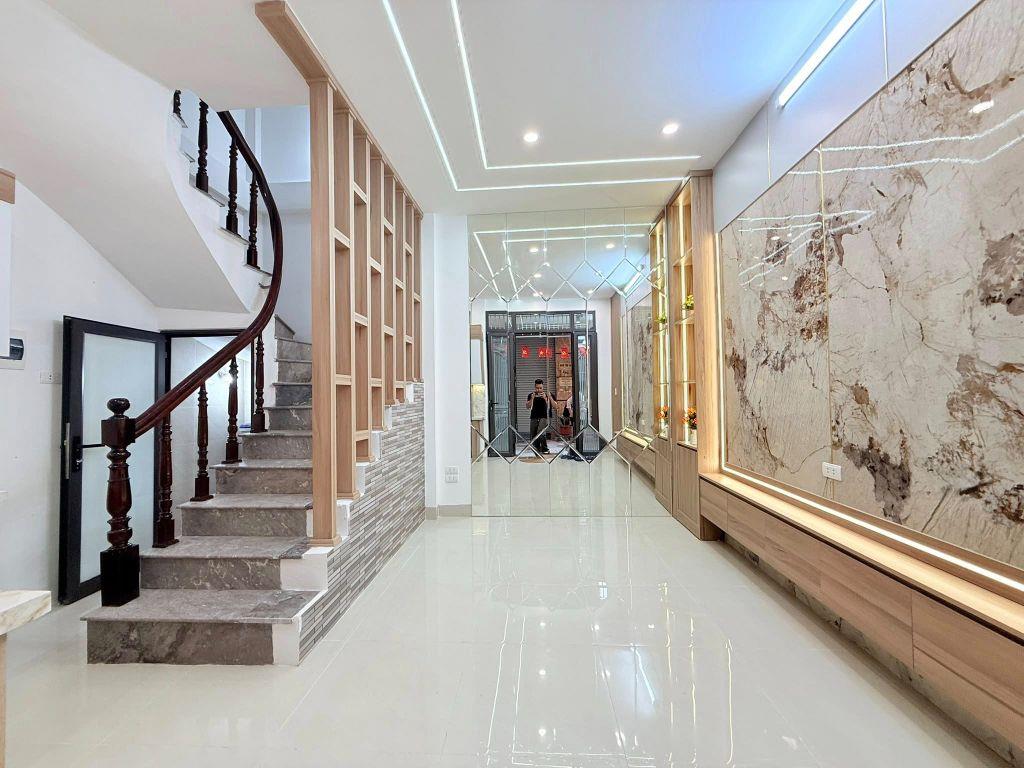5.9 TỶ – 25M2 – 4 TẦNG LÔ GÓC – 20M RA PHỐ – GIÁP NHỊ – 0985 826 871