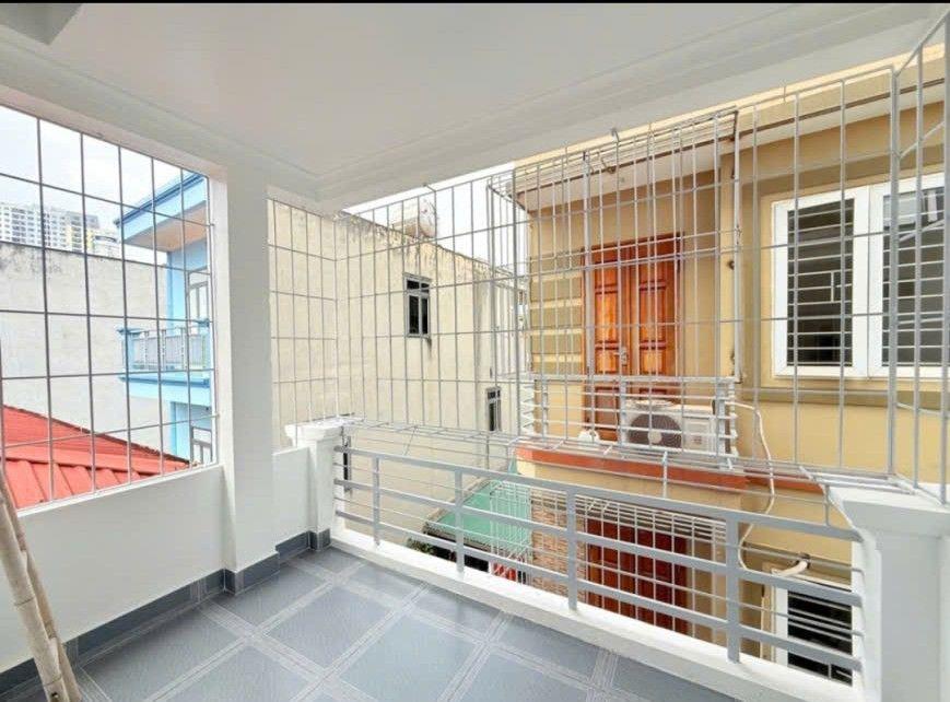 5.9 TỶ – 25M2 – 4 TẦNG LÔ GÓC – 20M RA PHỐ – GIÁP NHỊ – 0985 826 871