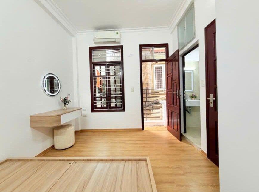 5.9 TỶ – 25M2 – 4 TẦNG LÔ GÓC – 20M RA PHỐ – GIÁP NHỊ – 0985 826 871