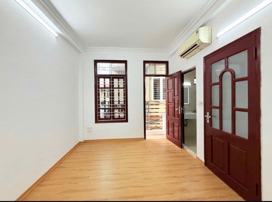 5.9 TỶ – 25M2 – 4 TẦNG LÔ GÓC – 20M RA PHỐ – GIÁP NHỊ – 0985 826 871