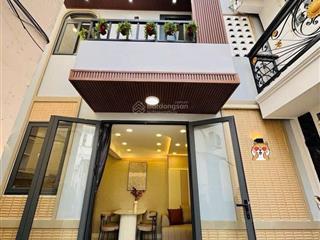 Siêu phẩm đón tết full nội thất cao cấp 1 trục sát q1 | 6.25 tỷ | 4x9m | 3pn 2wc | 2tầng