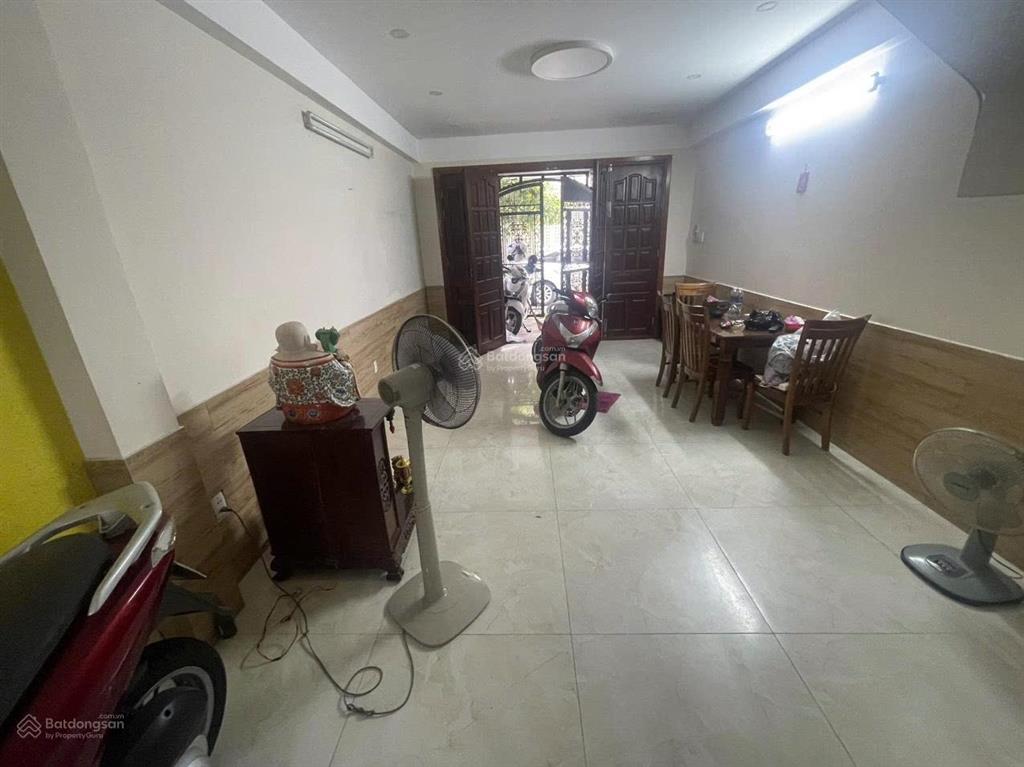 Nhà 77.1m2 (4x20m) | sát mt hxh nguyễn xí, đối diện cc richmond | trệt 2lầu st | giá 11.99 tỷ (tl)