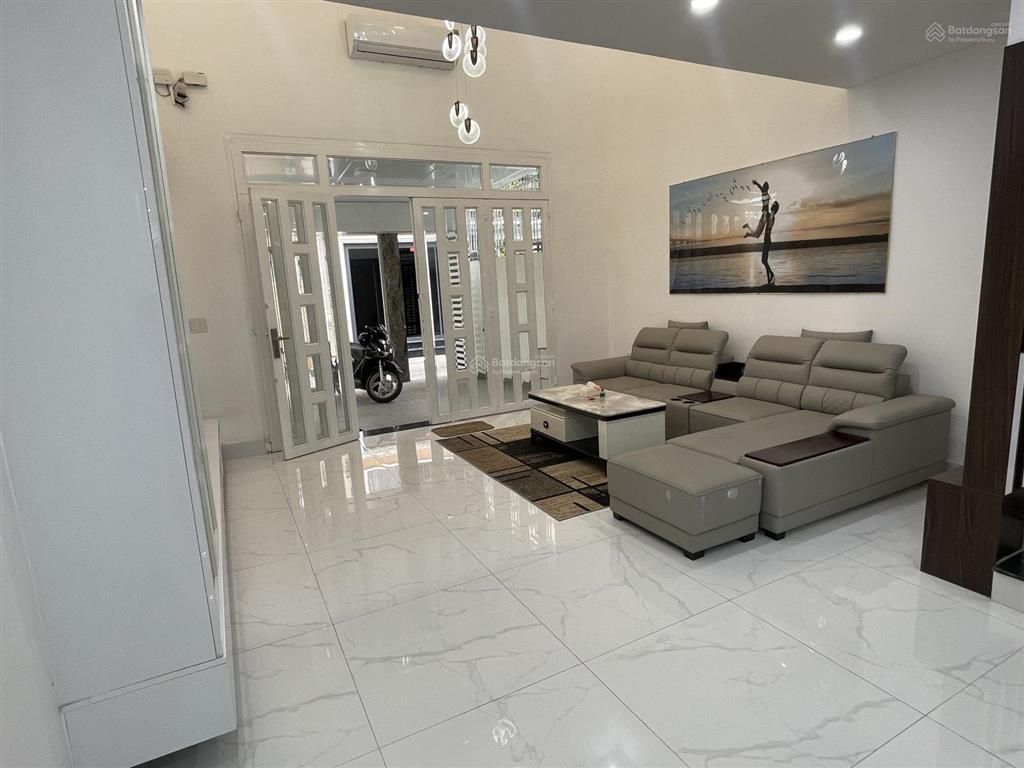 Nhà hxh ngủ nhà chu văn an, p12 bình thạnh | 5x18m | 2 tầng | 2pn 3wc | 20 triệu/tháng tl