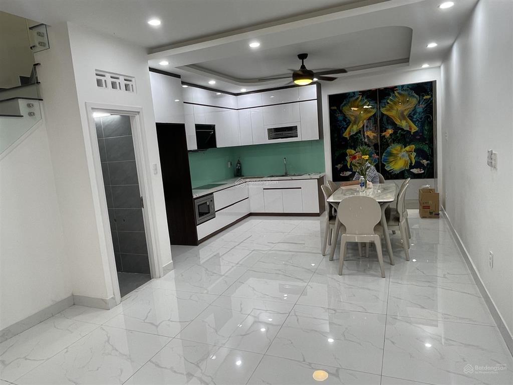 Nhà hxh ngủ nhà chu văn an, p12 bình thạnh | 5x18m | 2 tầng | 2pn 3wc | 20 triệu/tháng tl