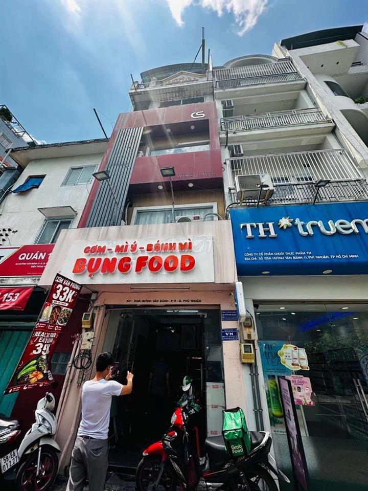 Mặt tiền Huỳnh Văn Bánh , Phú nhuận