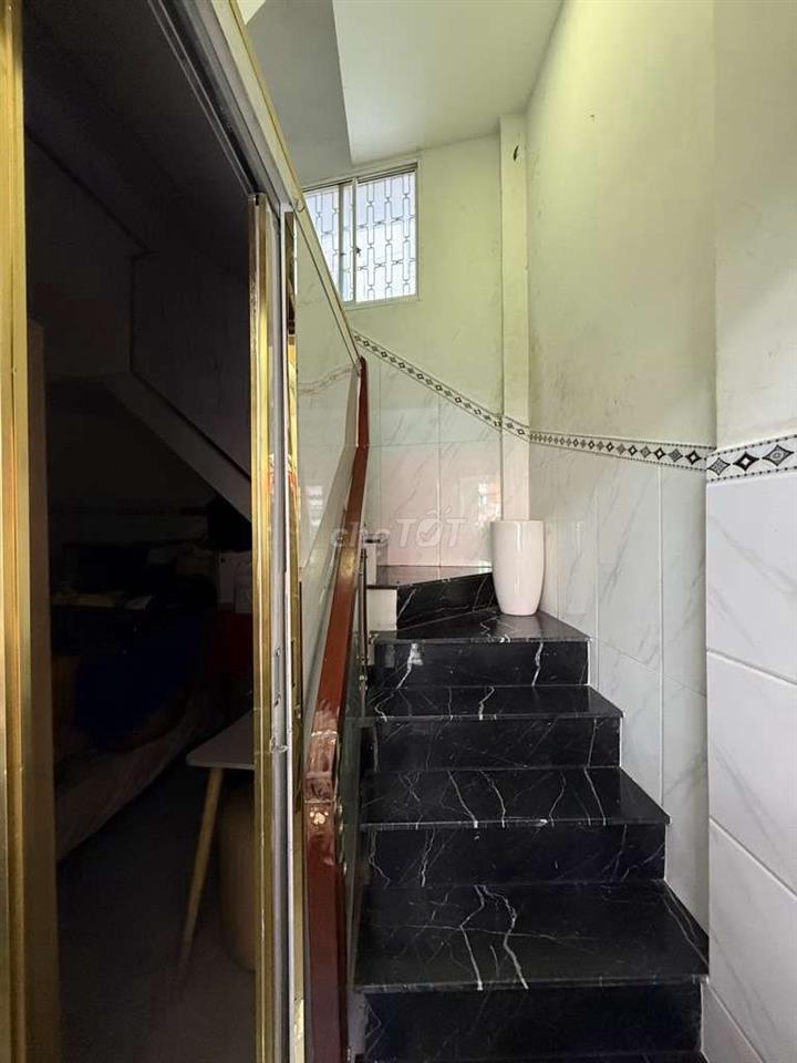 Mặt Tiền Lê Văn Sỹ , Tân Bình