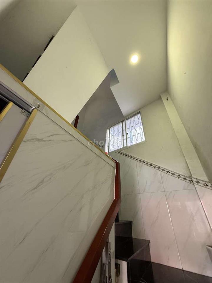Mặt Tiền Lê Văn Sỹ , Tân Bình