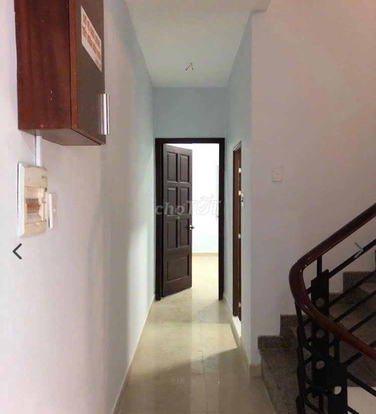 BÁN NHÀ MẶT TIỀN 4 TẦNG CAO LỖ