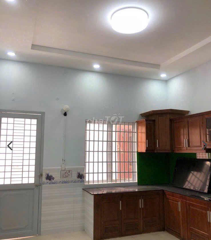 BÁN NHÀ MẶT TIỀN 4 TẦNG CAO LỖ