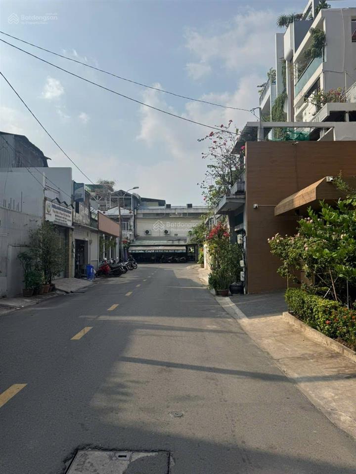 Bán nhà hẻm xe hơi an dương vương quận 5. dt 4 x 15m, nhà 5 tầng mới giá 11 tỷ