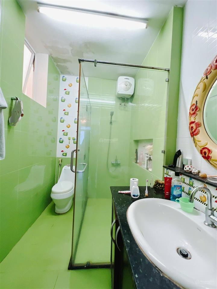 Bán nhà hẻm thành thái 4x13m kết cấu 4 tầng giá chỉ 13 tỷ thương lượng