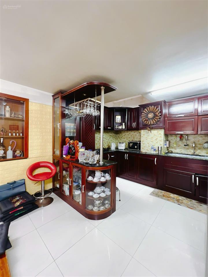 Bán nhà hẻm thành thái 4x13m kết cấu 4 tầng giá chỉ 13 tỷ thương lượng