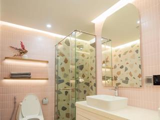 Bán căn hộ penthouse chung cư one 18 ngọc lâm, giá tốt 28 tỷ, 300m2, đầy đủ nội thất