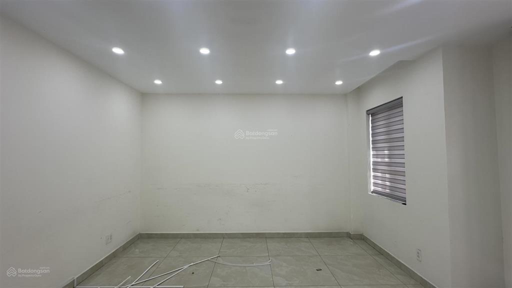 Cho thuê nguyên căn có hầm tại cityland park hills gò vấp giá 42 triệu