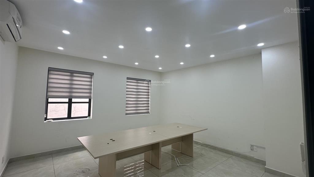 Cho thuê nguyên căn có hầm tại cityland park hills gò vấp giá 42 triệu
