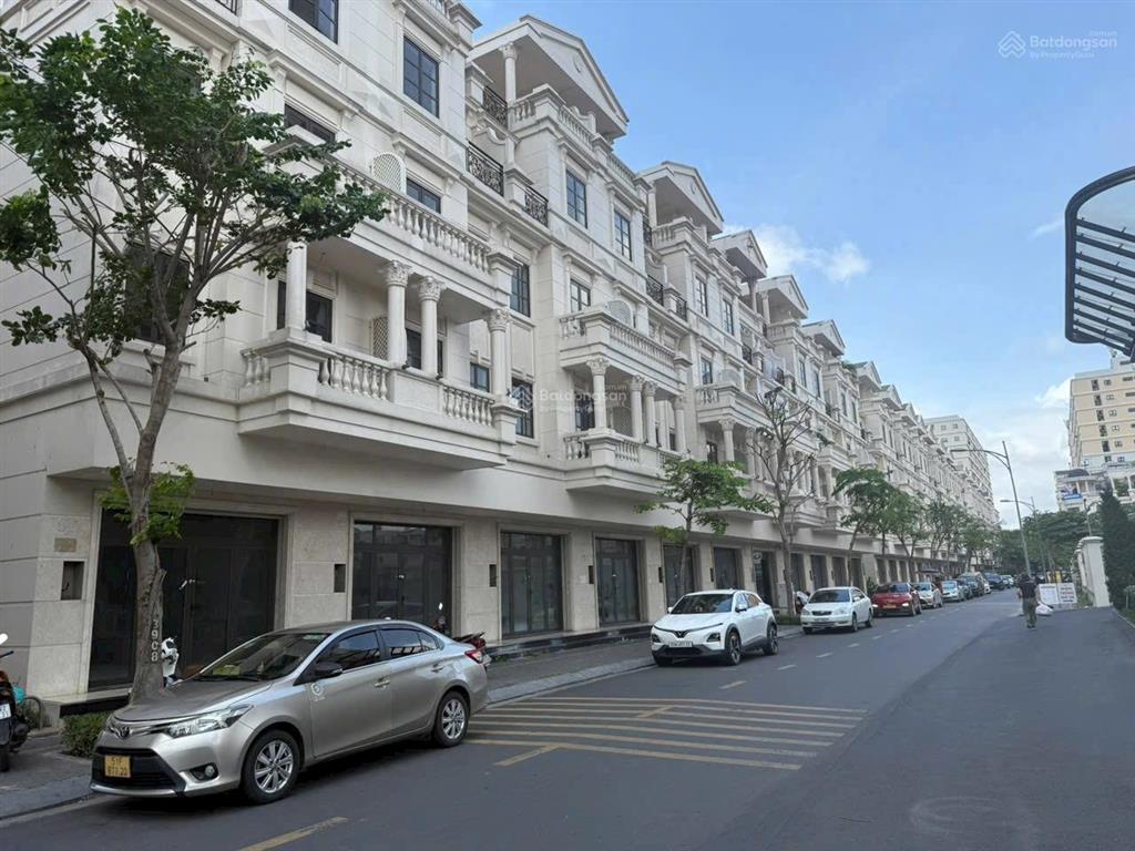Bán nhà mặt tiền đường phan văn trị, khu dân cư city land park hills giá 32 tỷ